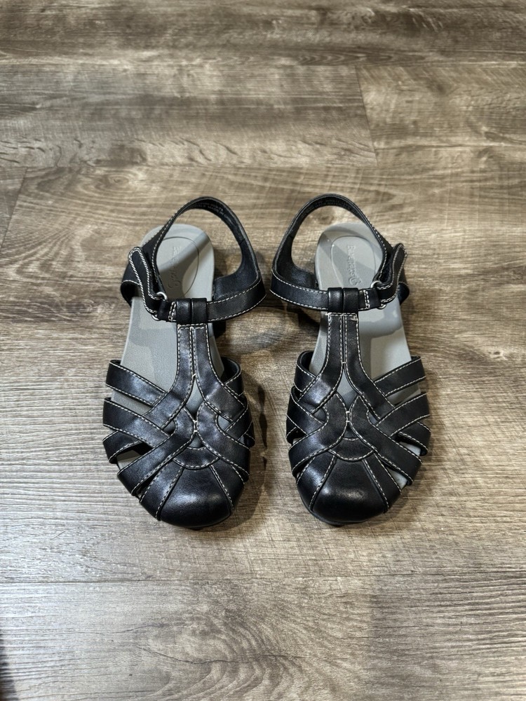 BareTraps Black Vegan Athens Sandals Women's Size 7