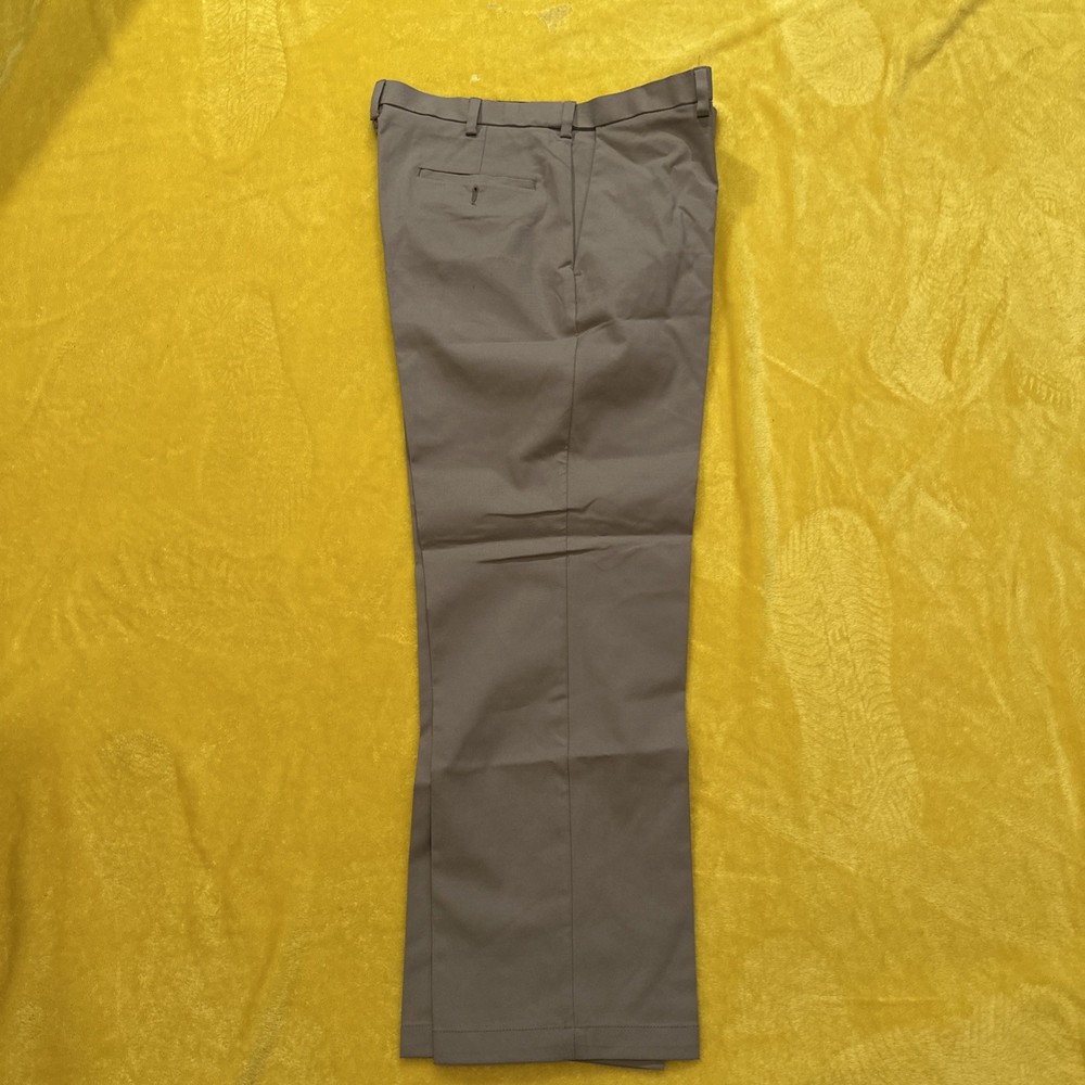 Haggar Men's Cool Right Performance Flex Dress Pants Khaki 36-30