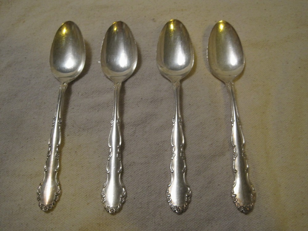 4 Oneida 1881 Rogers Silverplate FLIRTATION 6
