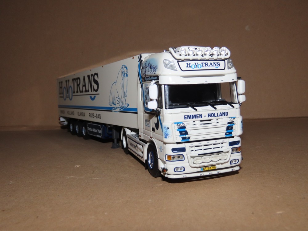 WSI 1.50 scale 9317 Hovotrans/Lucky Luke DAF XF105 SSC  4X2W (DISCONTINUED)