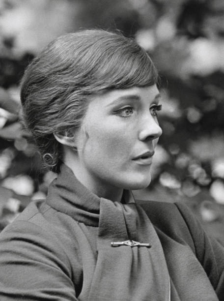 Julie Andrews at On Set of Darling Lillies in Paris France Old Photo 1