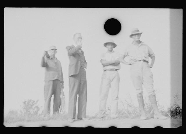 Photo:Pointe a la Hache Louisiana 1935 Tomb Painter Cemetery Men