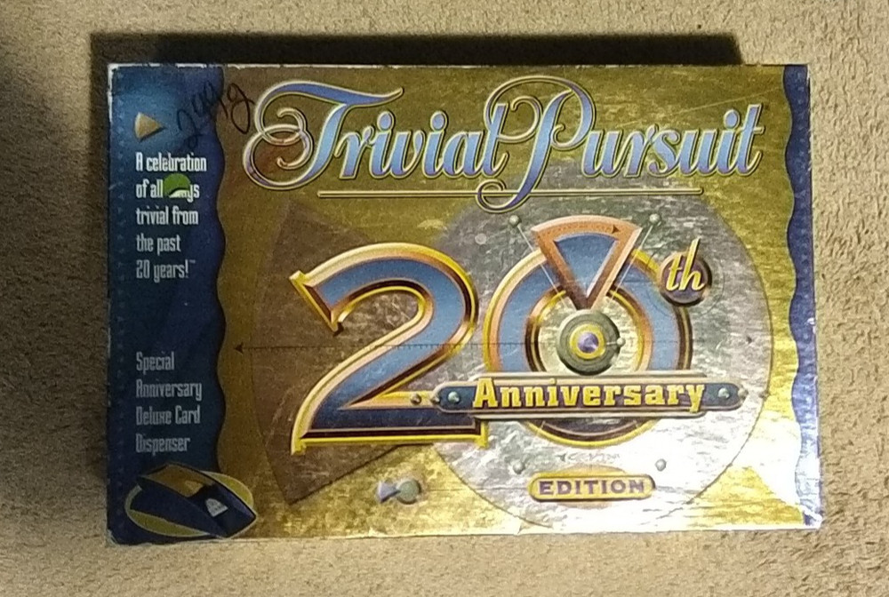Trivial Pursuit 20th Anniversary Edition 2002 Hasbro Board Game - Complete