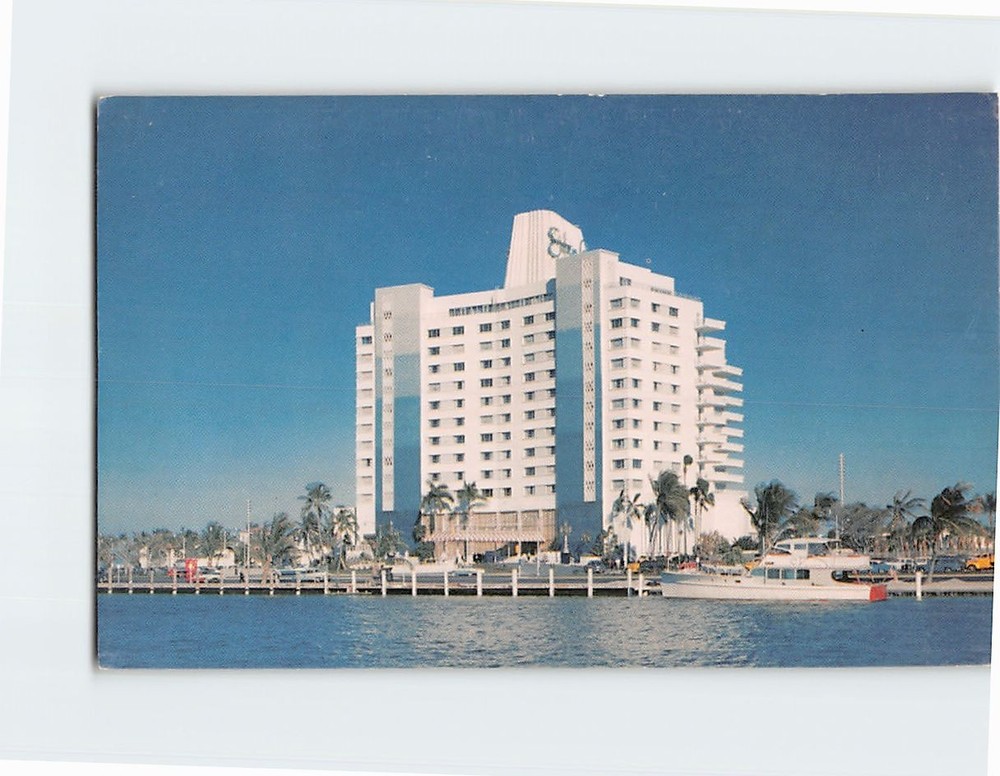 Postcard The Eden Roc Miami Beach Florida USA