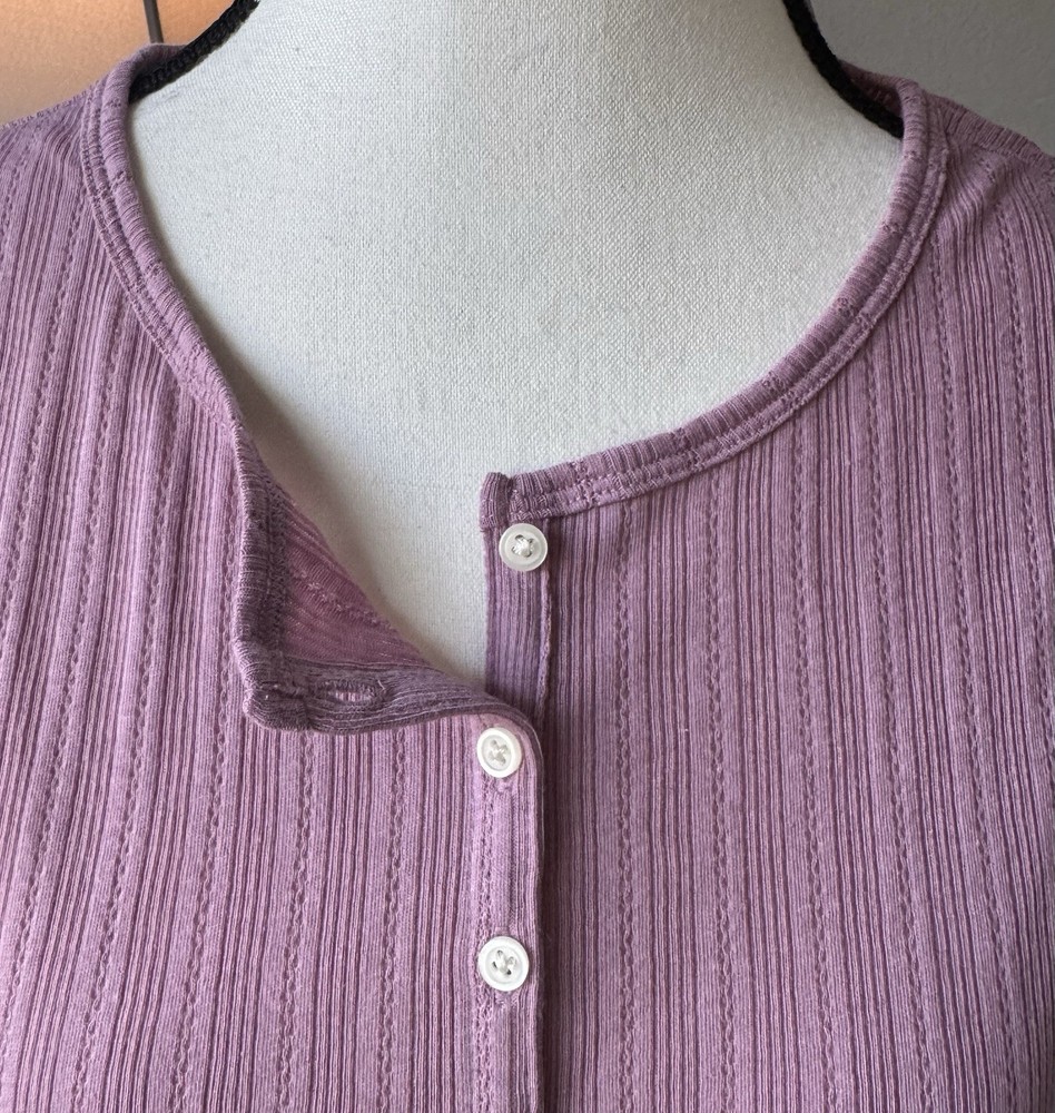 Women’s Lightweight Pointelle Knit Henley by GAP ~ Lilac ~ Size L ~ New!