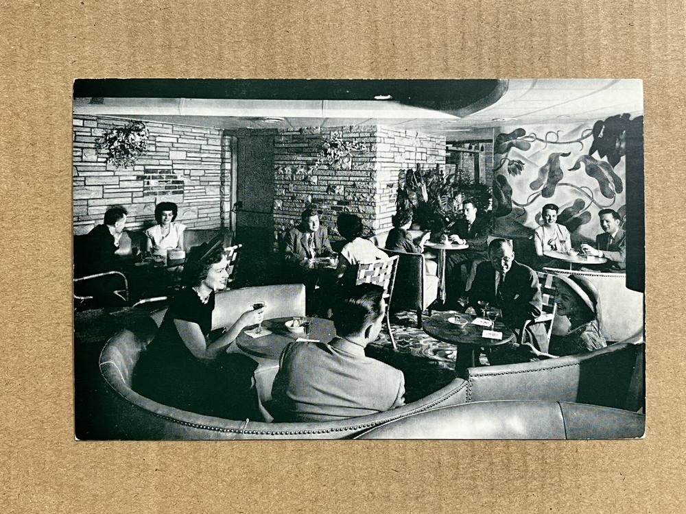 Postcard Chicago Illinois IL Bismarck Hotel Garden Lounge Bar Vintage PC