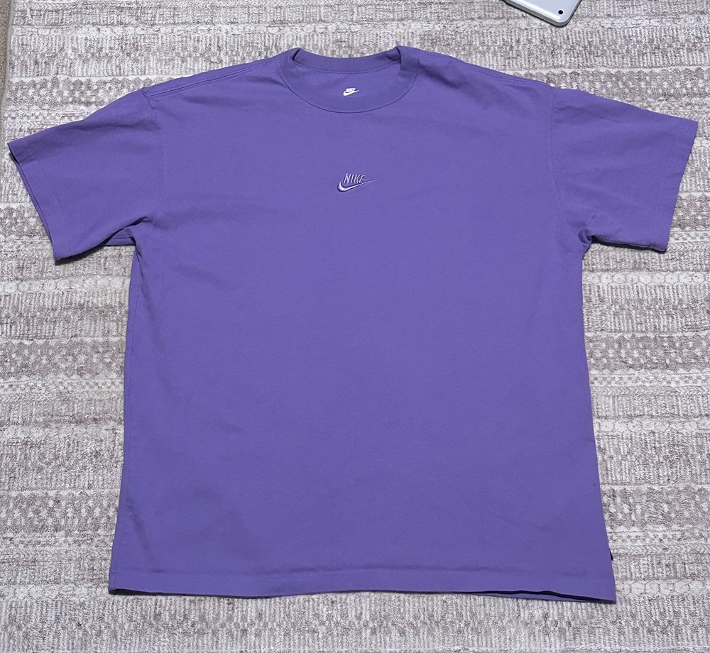Nike Sportswear Premium Essentials Oversized T-Shirt Center Logo Mens L