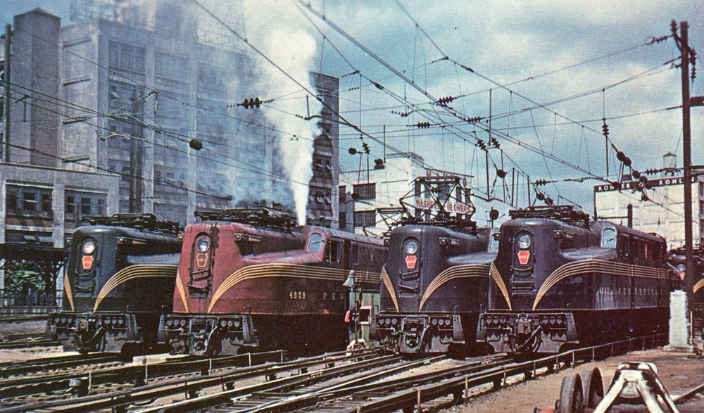 Sunnyside Engine House, Pennsylvania RR, Long Island City, New York --POSTCARD