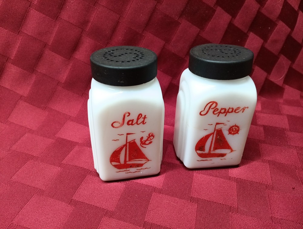 Vintage McKee Sailboat Salt Pepper Shakers White Milk Glass Black Bakelite Lids