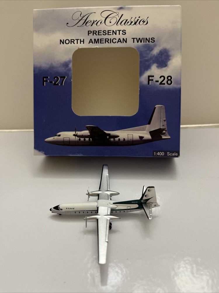 1:400 Aero Classics Ozark Airlines F-28 Rare Diecast Model