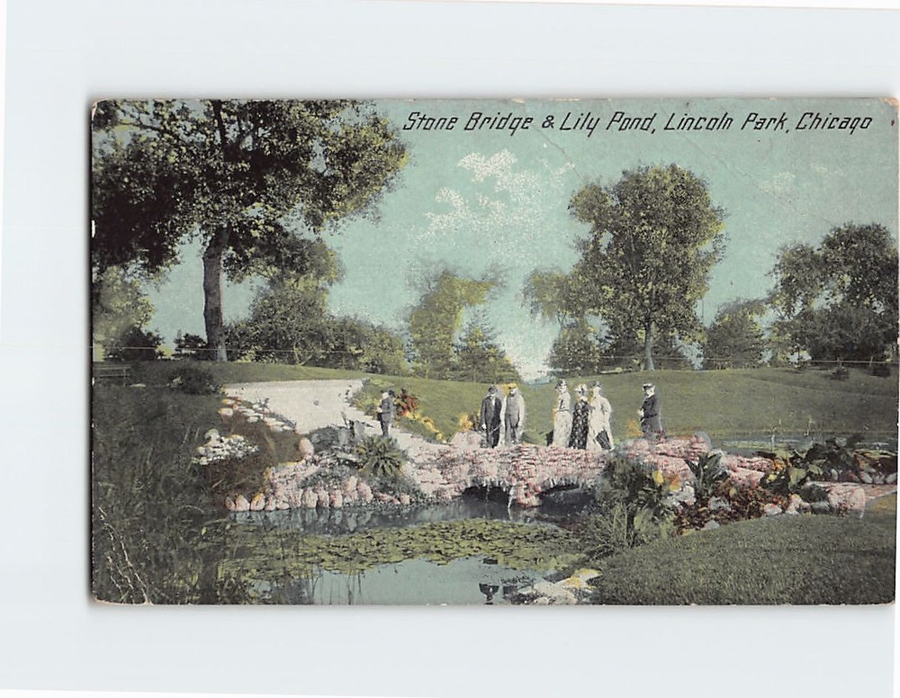 Postcard Stone Bridge & Lily Pond Lincoln Park Chicago Illinois USA