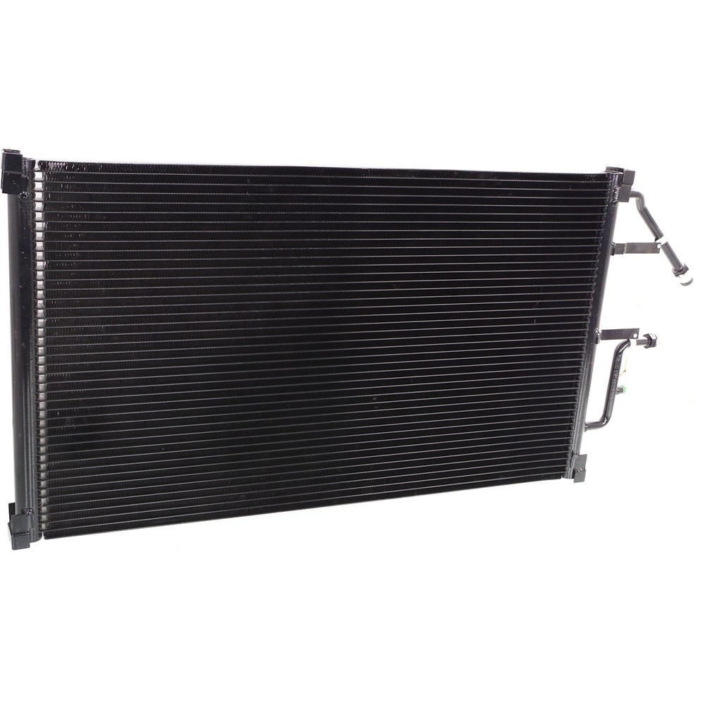 AC Condenser For 94-02 Chevy-GMC C/K1500-C/K2500-C/K3500 With Charge Port