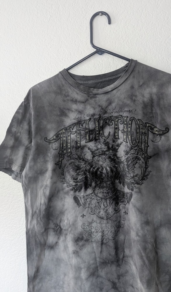 MEDIUM Affliction Gold Graphic Y2K Grunge Goth Distressed Thin Mens Shirt M USA