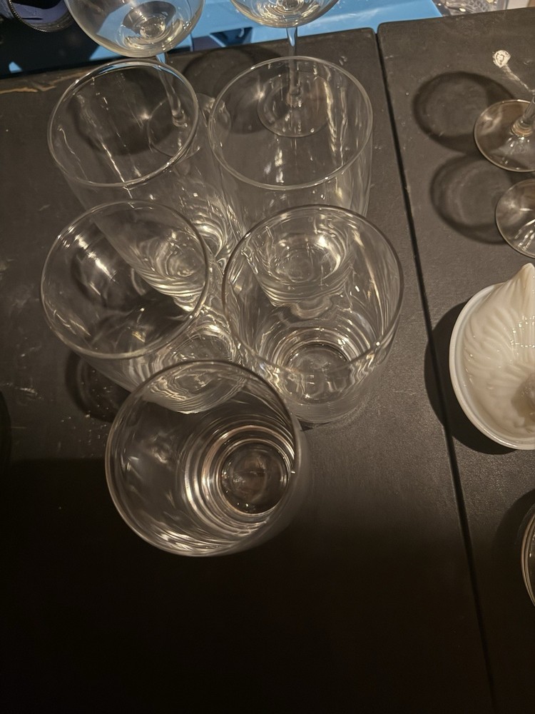 Clear Glass Tumbler Drinking Glasses Set, Round Shape, Solid Pattern