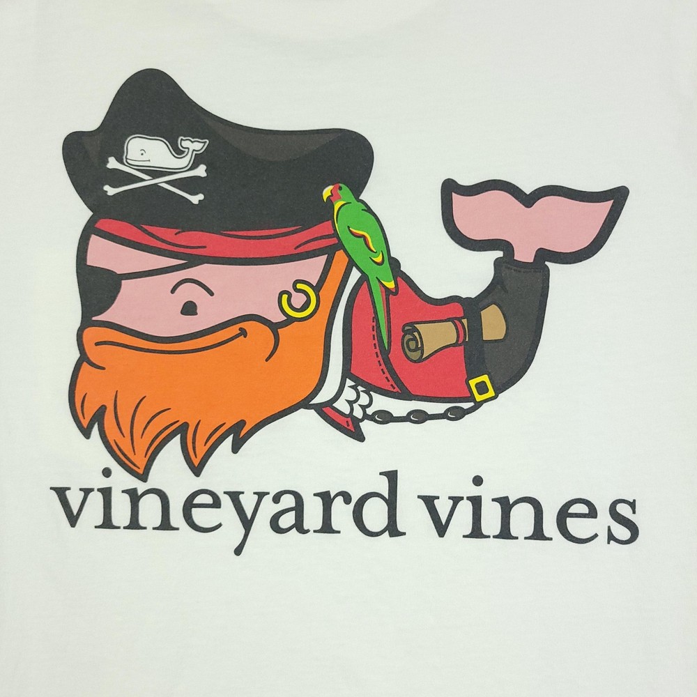 Vineyard Vines Shirt Mens Medium White Pirate Whale Pocket Graphic Tee Nautical