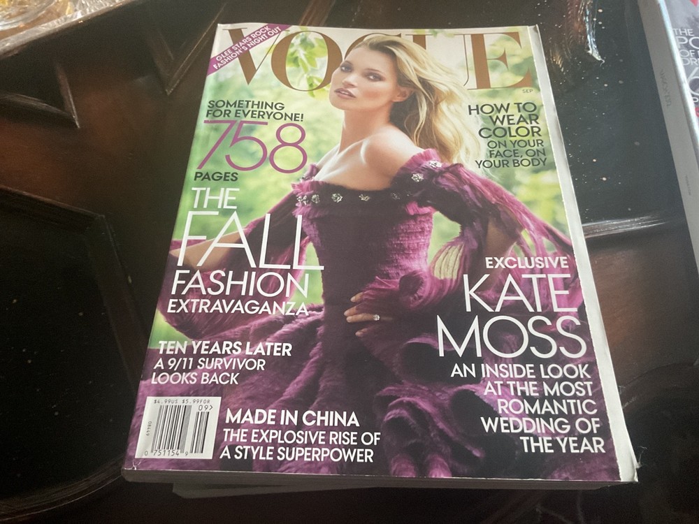 Vogue Magazine September 2011, Kate Moss Cover, Excellent  To New