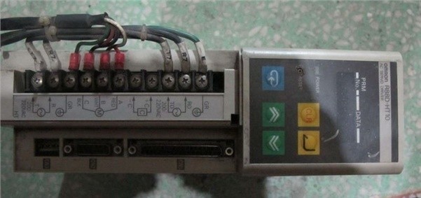 1Pcs Used Servo Drive R88D-HT10 Omron Plc Module gt