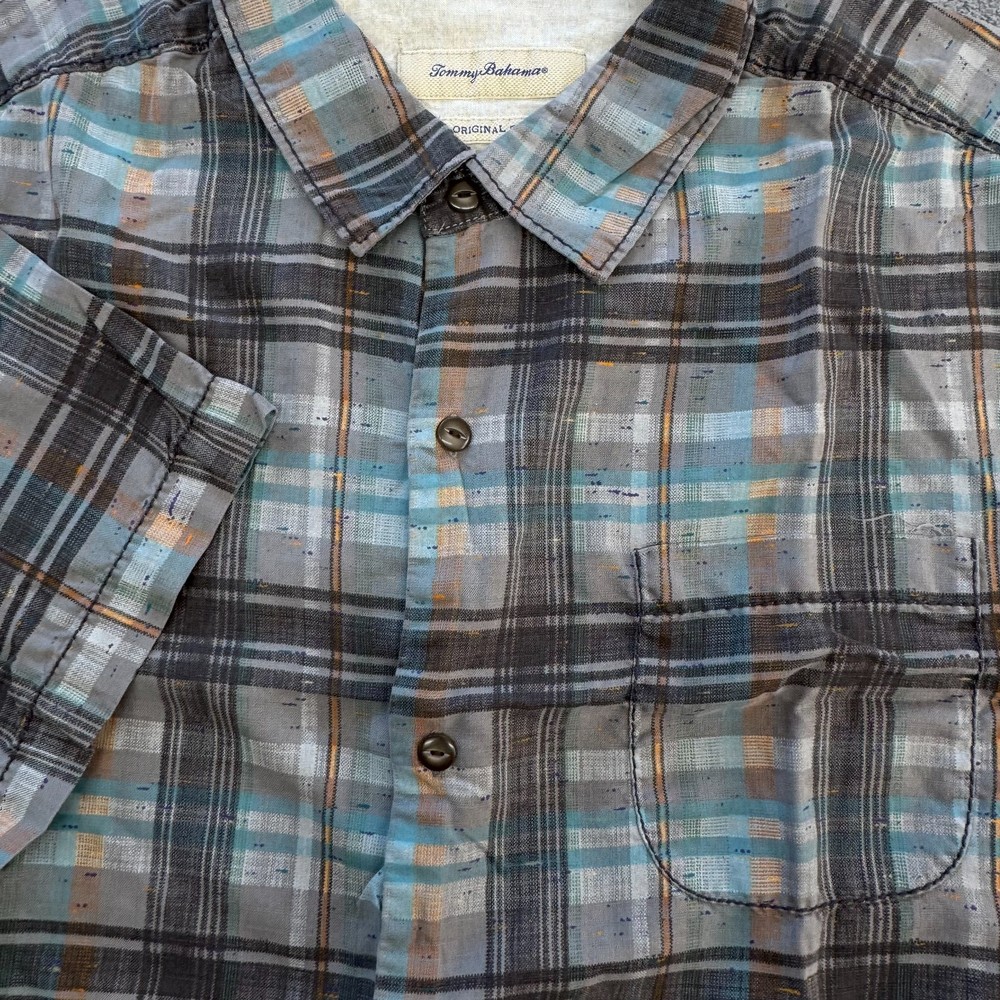 Tommy Bahama Shirt Mens XL Gray Blue Silk Plaid Short Sleeve Button Down