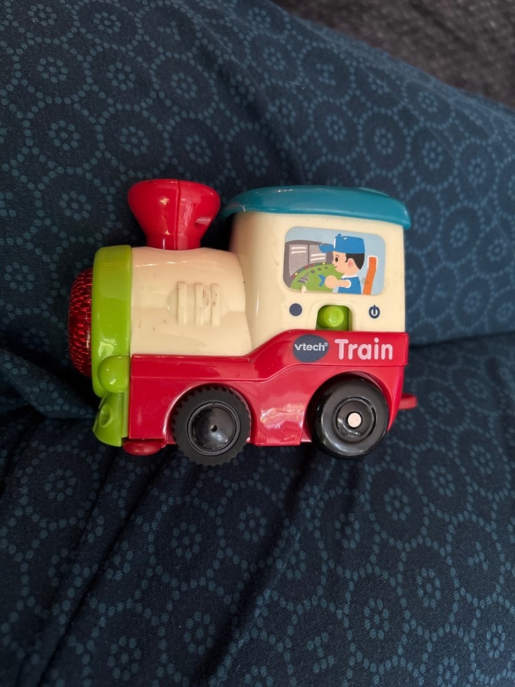 Vtech Go Go Smart Wheels Motorized Train Engine  WORKS