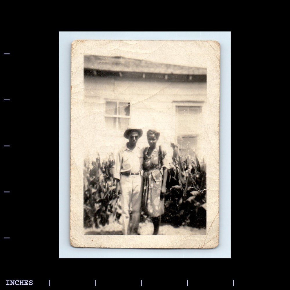 Old Vintage Photo AFFECTIONATE COUPLE BLACK AFRICAN AMERICAN MAN WOMAN