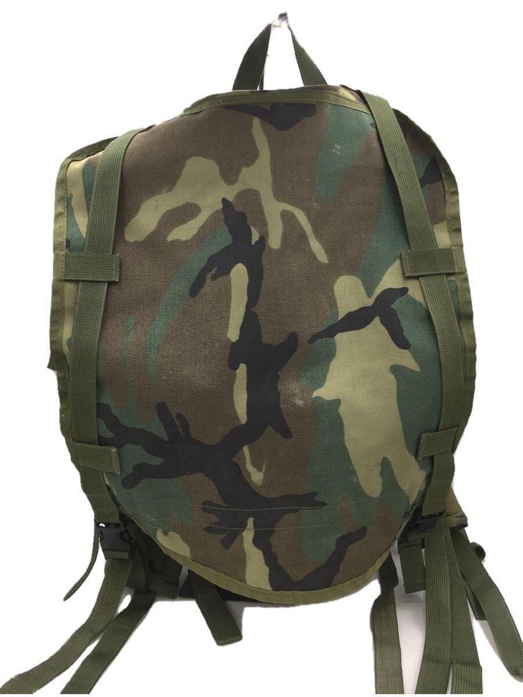 U.S. Military Large MOLLE Rucksack Backpack in Green Camouflage