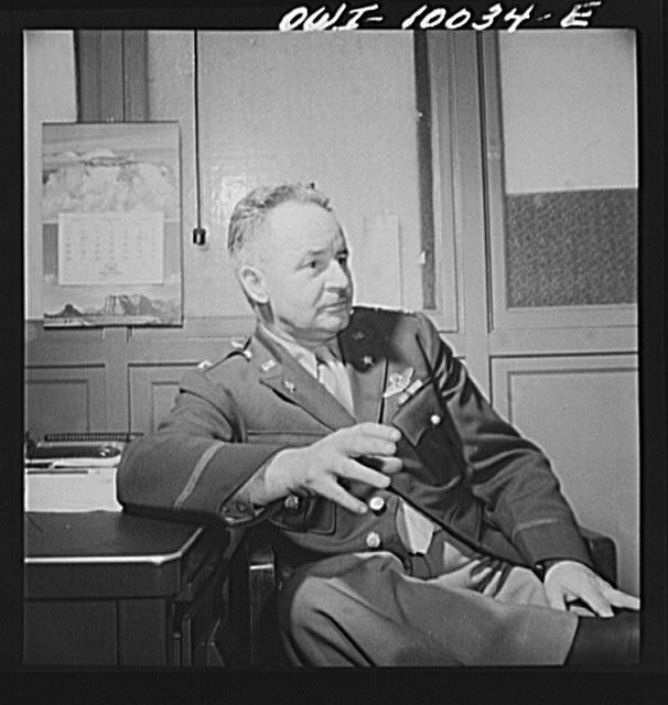 Photo:Washington DC Colonel A.I. Ennis 1940s Army Air Corps Portrait