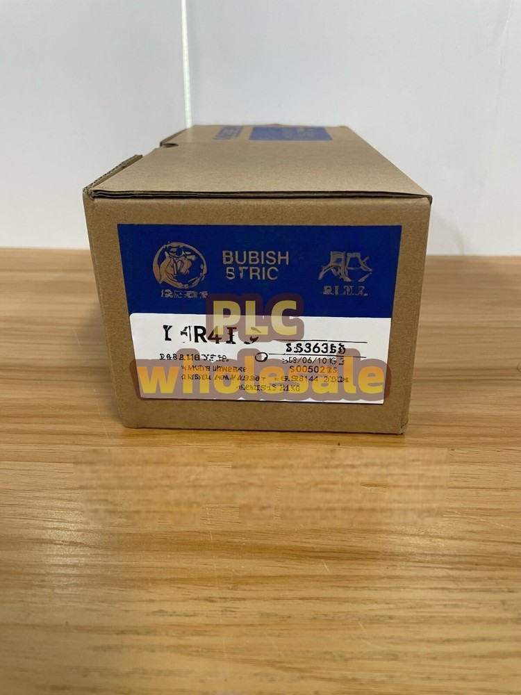 New In Box Mitsubishi HG-KR43 Servo Motor