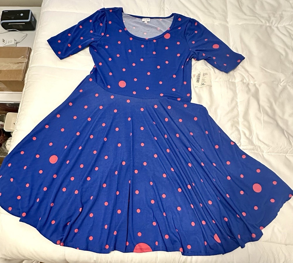LuLaRoe Nicole Dress Women's 3XL, Knee Length, Scoop Neck, Stretchy Material