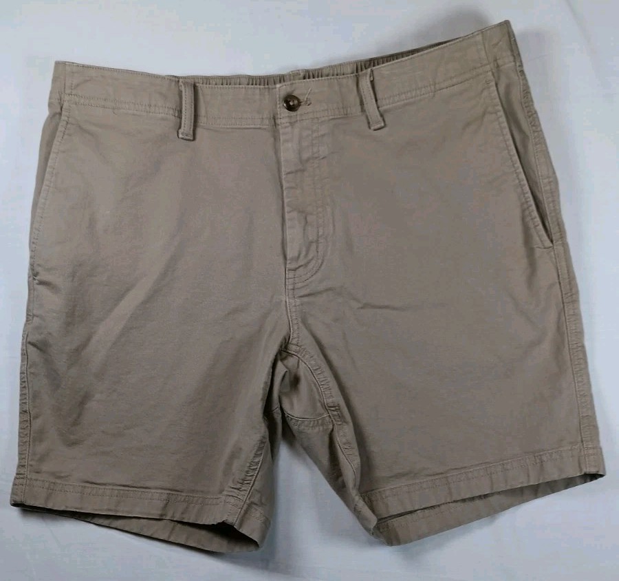 Men's Duck Head Shorts Khaki Tan Size 36 Golf Sports Chino Flat Front Pockets
