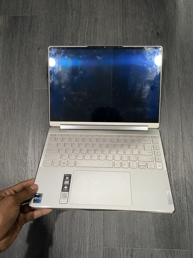Lenovo Yoga 9i 14IRP8 Intel Evo i7 Laptop 14” For Parts Repair No Charger