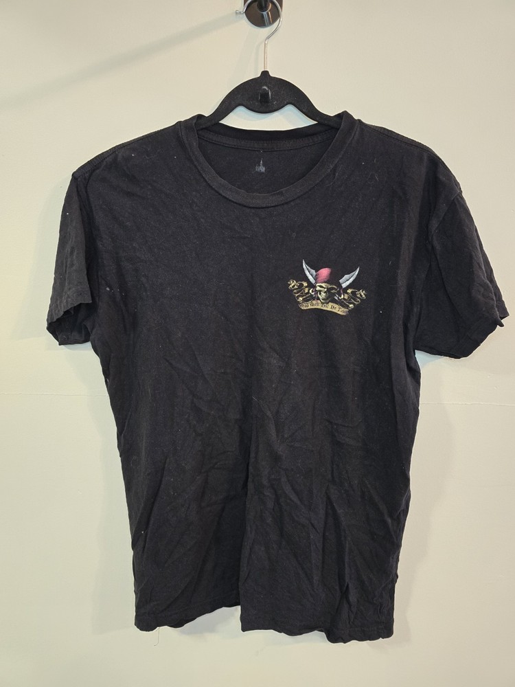 Disney Pirates of the Caribbean T-Shirt – Skull “Dead Men Tell No Tales” Medium