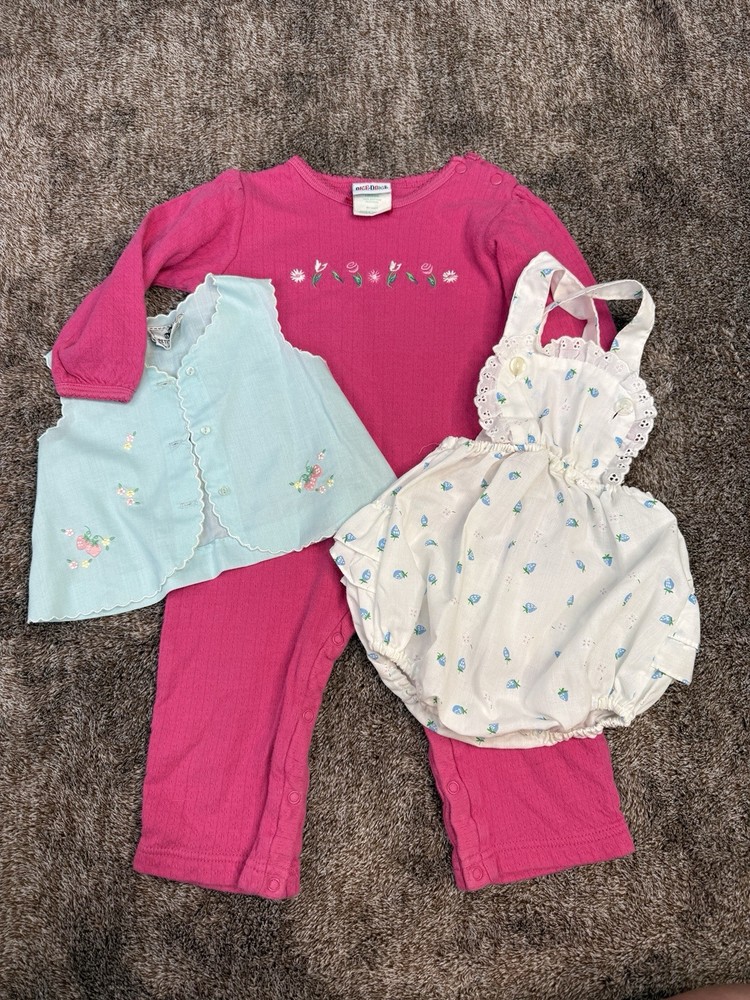 RARE True Vintage Baby Girl Outfit Lot Embroidered Strawberry Floral 9-18 Months
