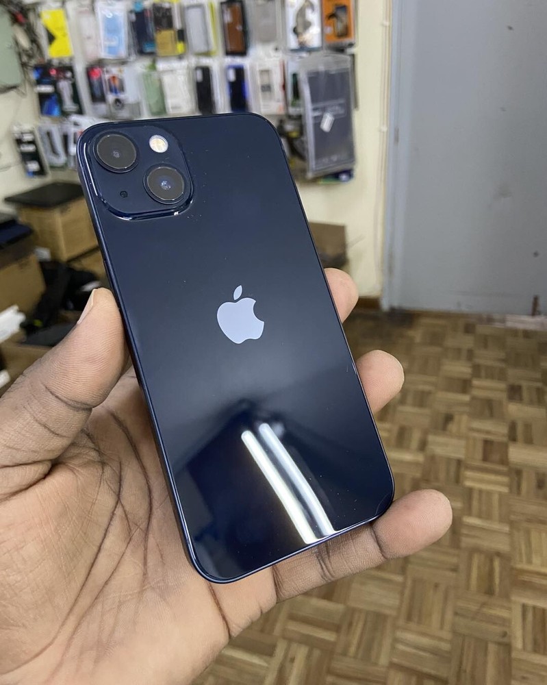 Apple iPhone 13 With TikTok - 128 GB - Black (Unlocked)