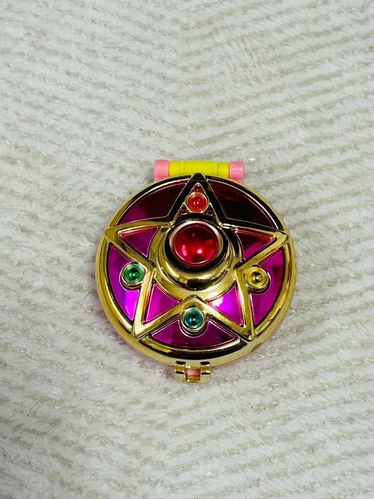 Sailor Moon Transformation Compact Mirror Crystal Star Brooch
