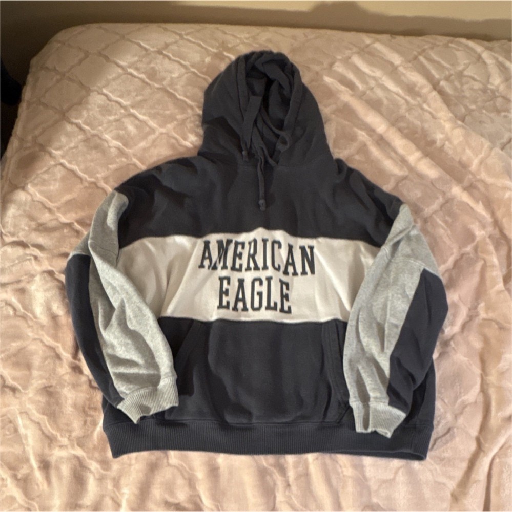 American Eagle Women's Colorblock Pullover Hoodie Jegging Fit Fleece Navy Gray M