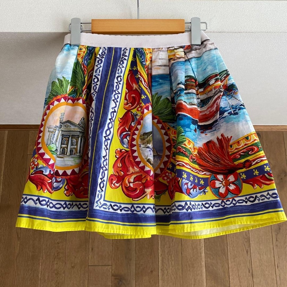 Dolce & Gabbana Floral Print Skirt - Girls Size 6 - Vibrant Colors - Excellent