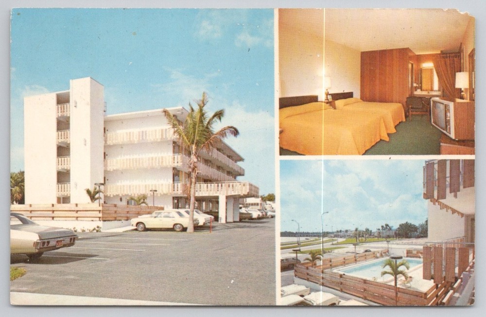Vintage Travelodge West Palm Beach FL Motel Pool Room Chrome Postcard