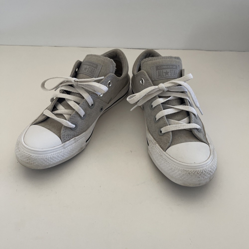 Converse All Stars Low Top Grey Shoes Women size 6