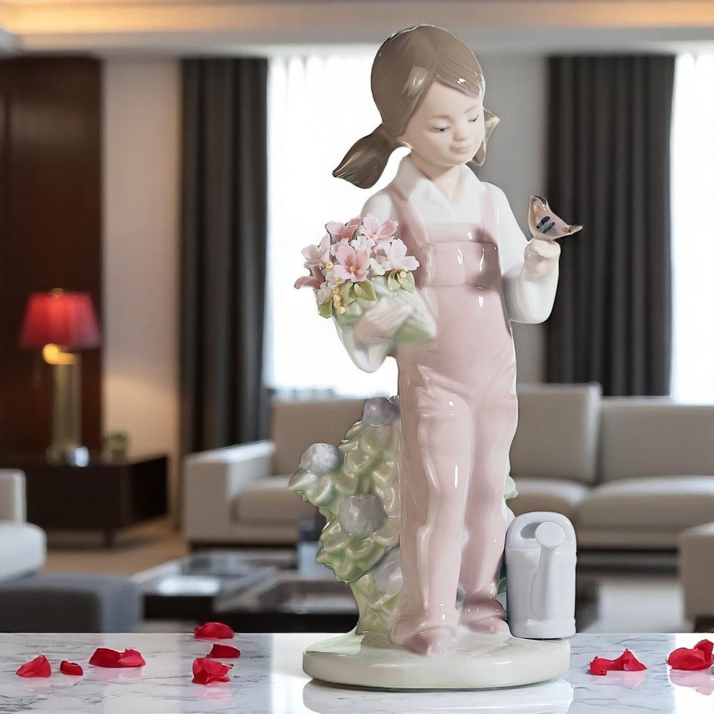 Lladro Spring Girl Figurine 01005217