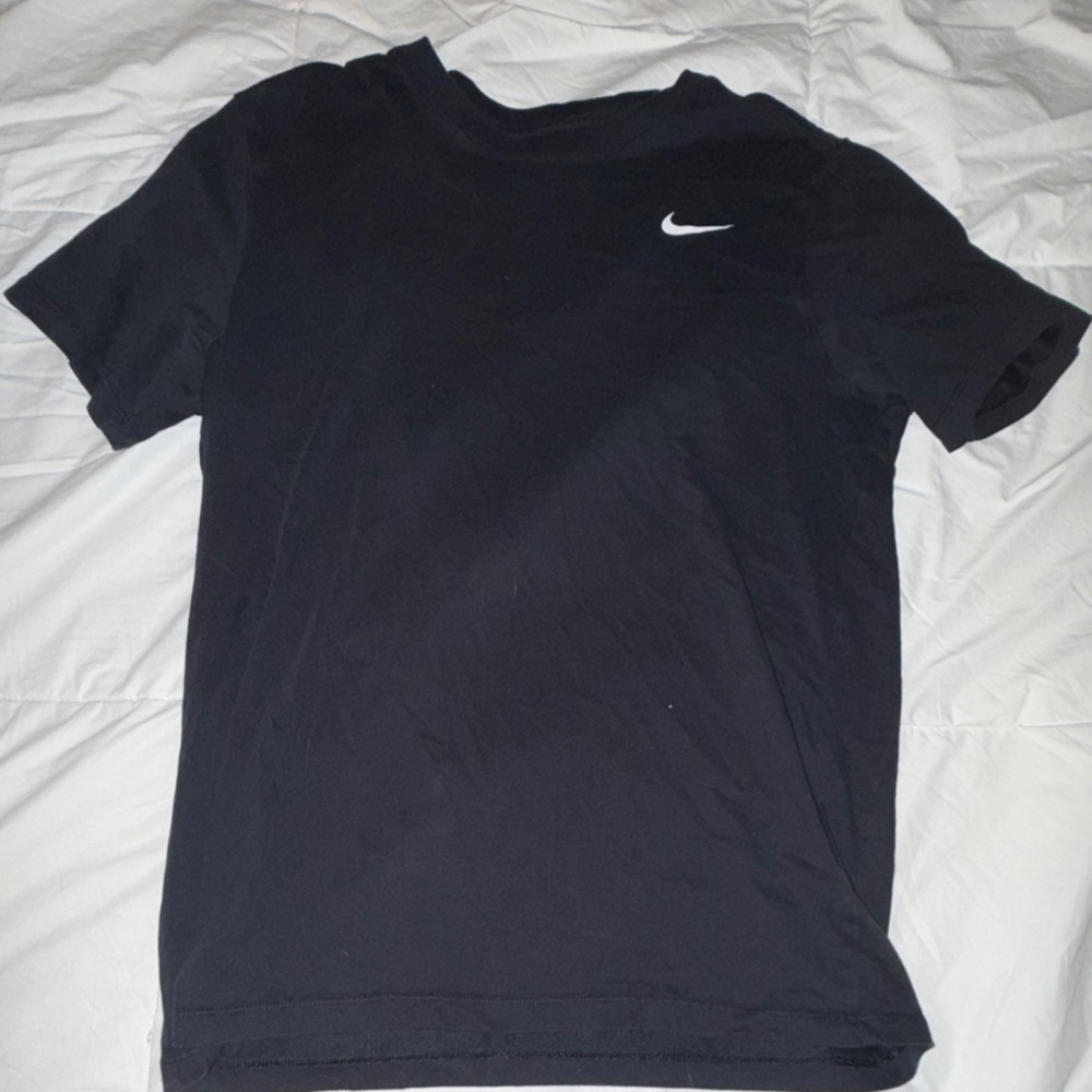 Nike Men's Black Logo Crew Neck Short Sleeve Cotton Jersey T-Shirt