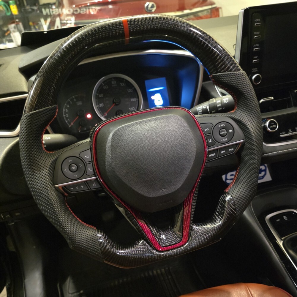 Real Carbon Fiber Flat Steering Wheel for Toyota Camry Rav4 Corolla W/Button 18+