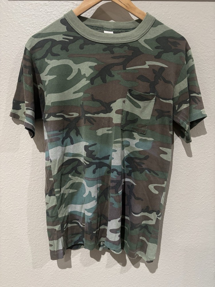 Camo Pocket Tee Vintage 90s Single Stitch Sun Fade