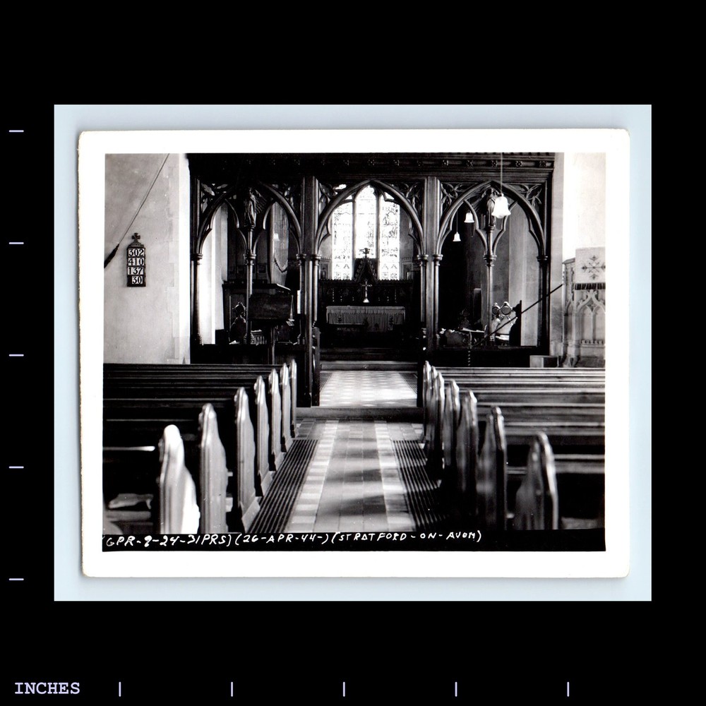 Old Vintage Photo CHURCH INTERIOR STRATFORD ON AVON WW2 1944