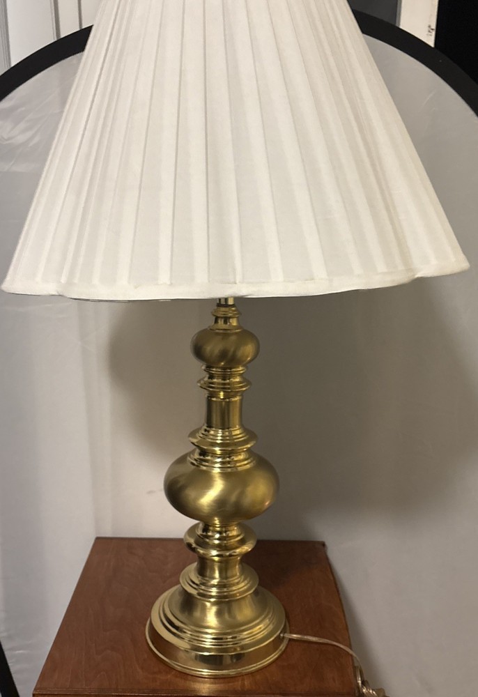 Vintage Stiffel Urn Polished Heavy Brass Table Lamp, 29’Tall, 7