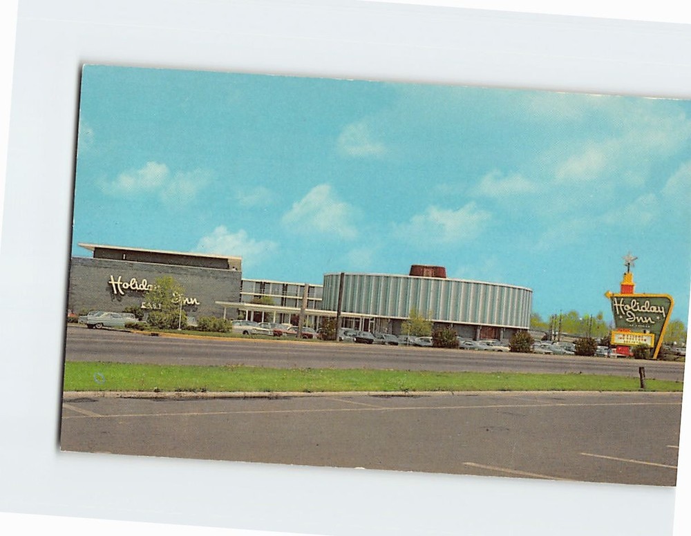 Postcard Holiday Inn Northeast Indianapolis Indiana USA