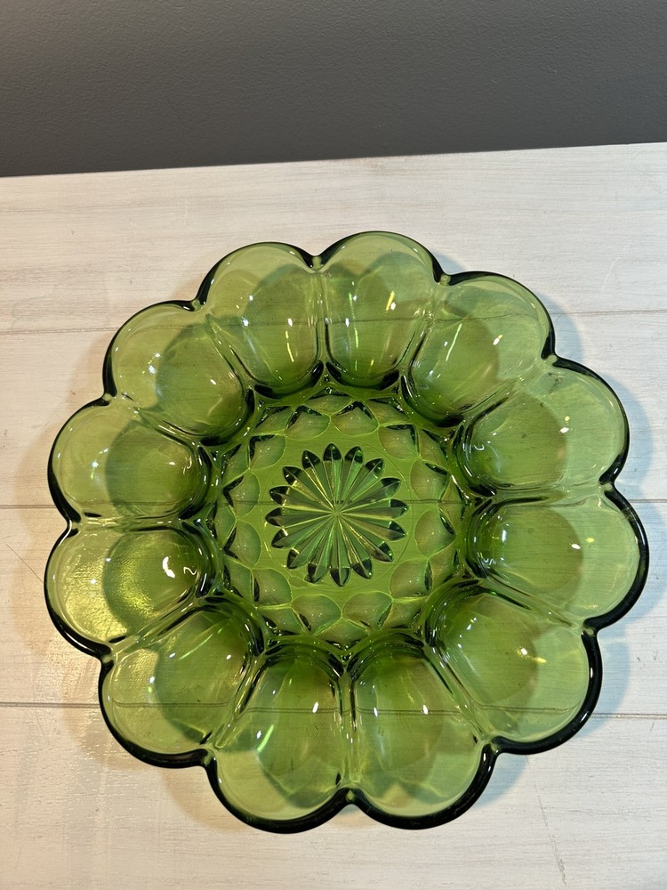 VTG MCM ANCHOR HOCKING Fairfield GREEN GLASS DEVILED EGG PLATE Server Platter