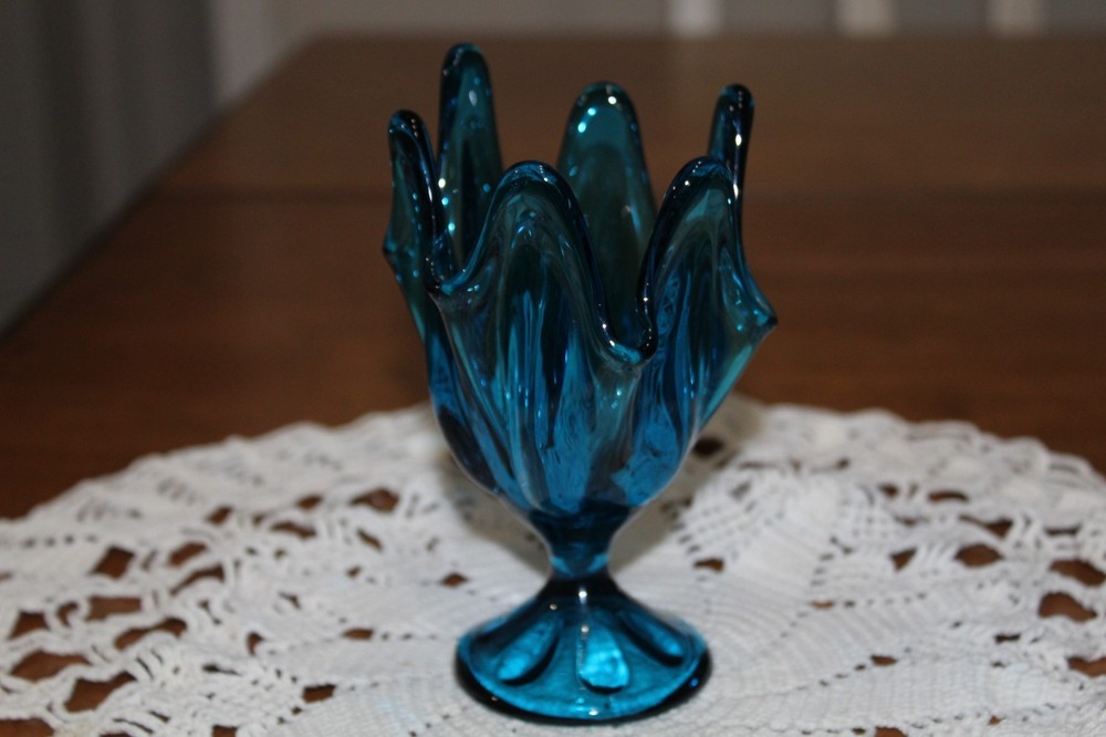MCM Viking Glass Bluenique 6 Petals Swung Handkerchief Pedestal 5 1/2