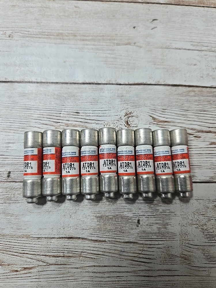 Lot Of 9 Ferraz Shawmut ATDR1, 1A, 600V, TIME DELAY Fuses Class CC