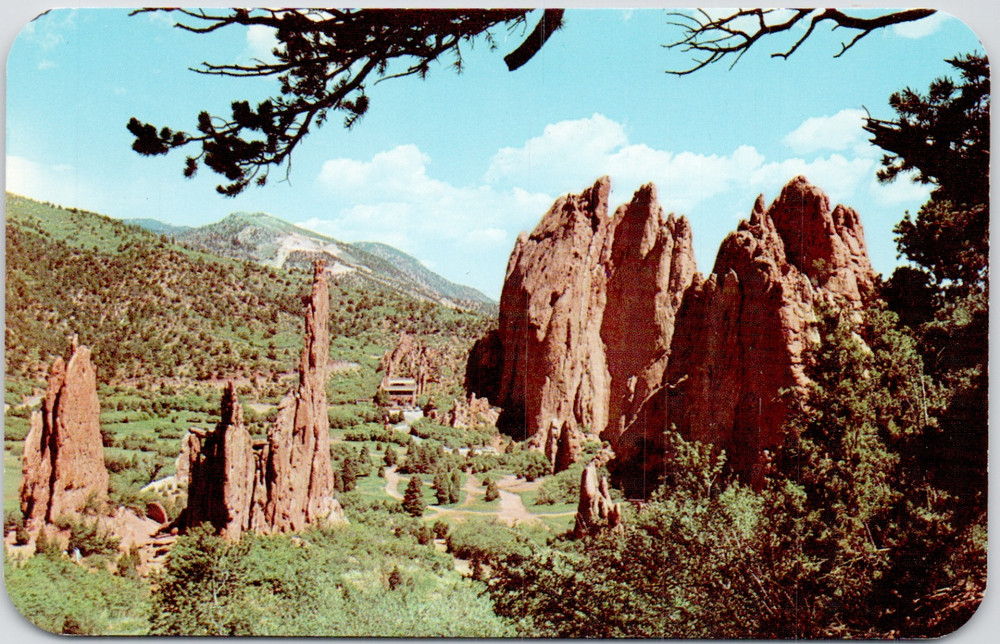Pikes Peak Region Colorado Vista Of Garden Of Gods Formations Vintage Postcard