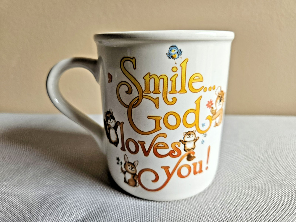Vintage White Hallmark Coffee Mug - Animal Critters 